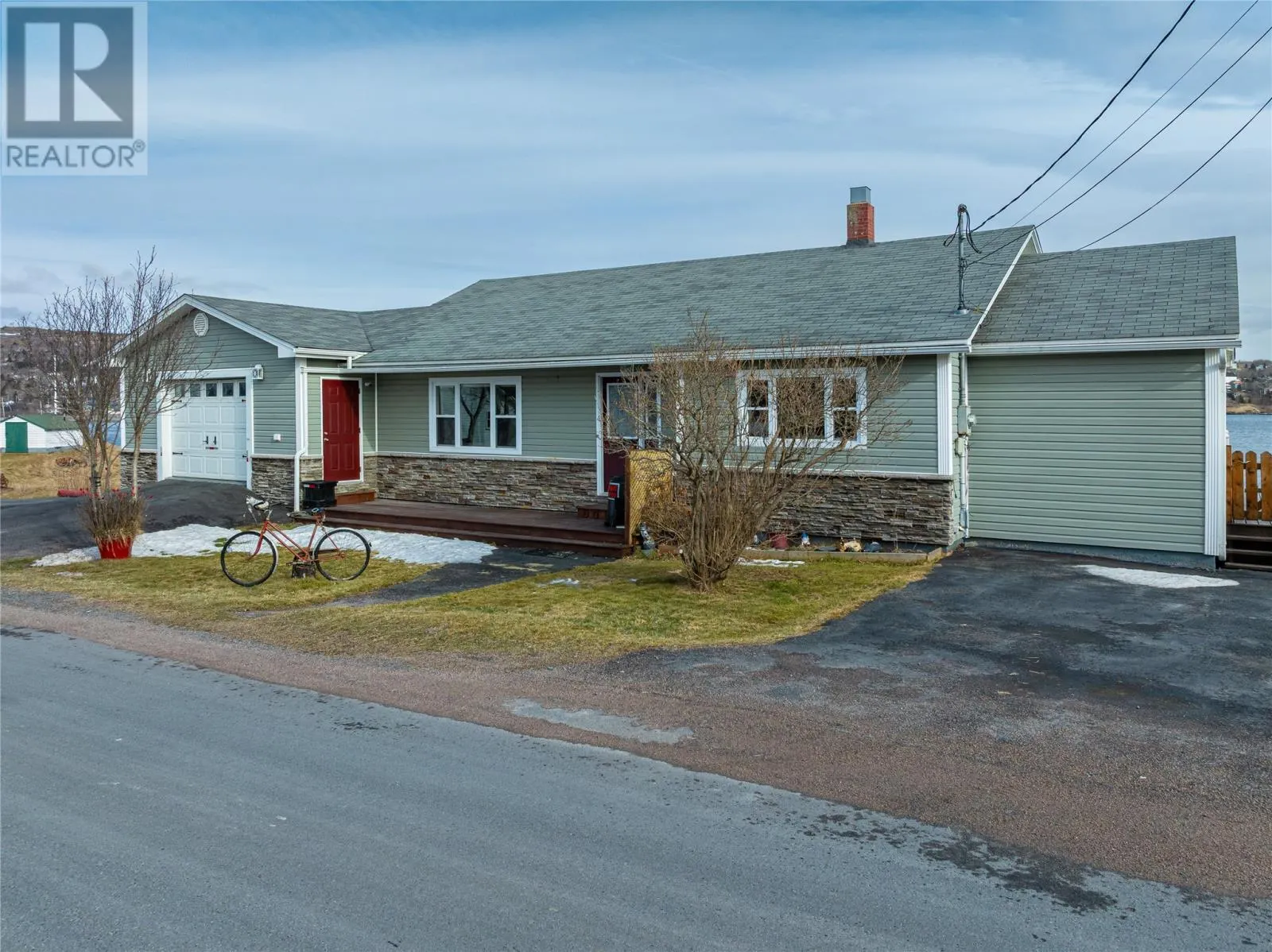5 Southside Lower Road