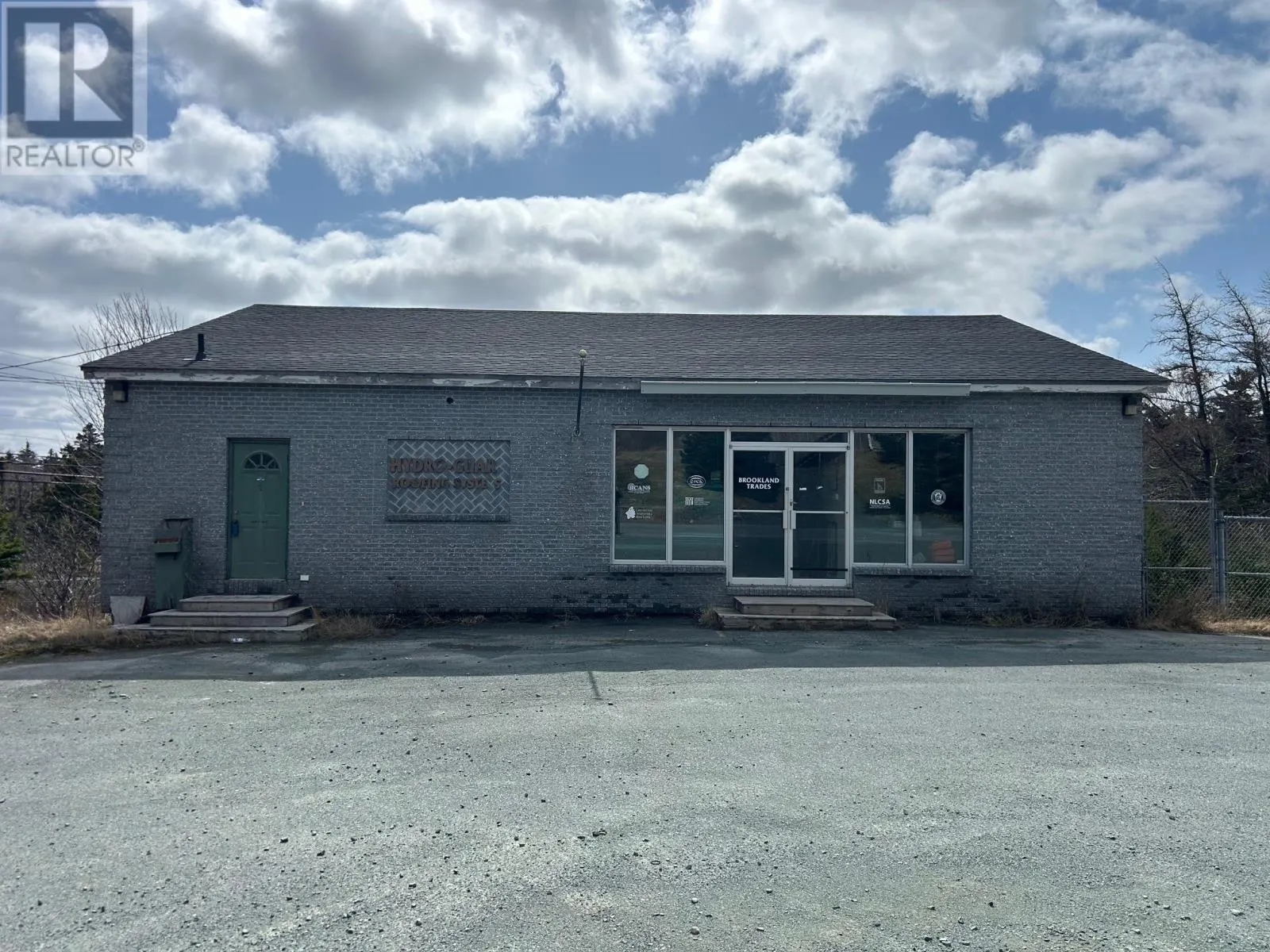 1 Quarry Road