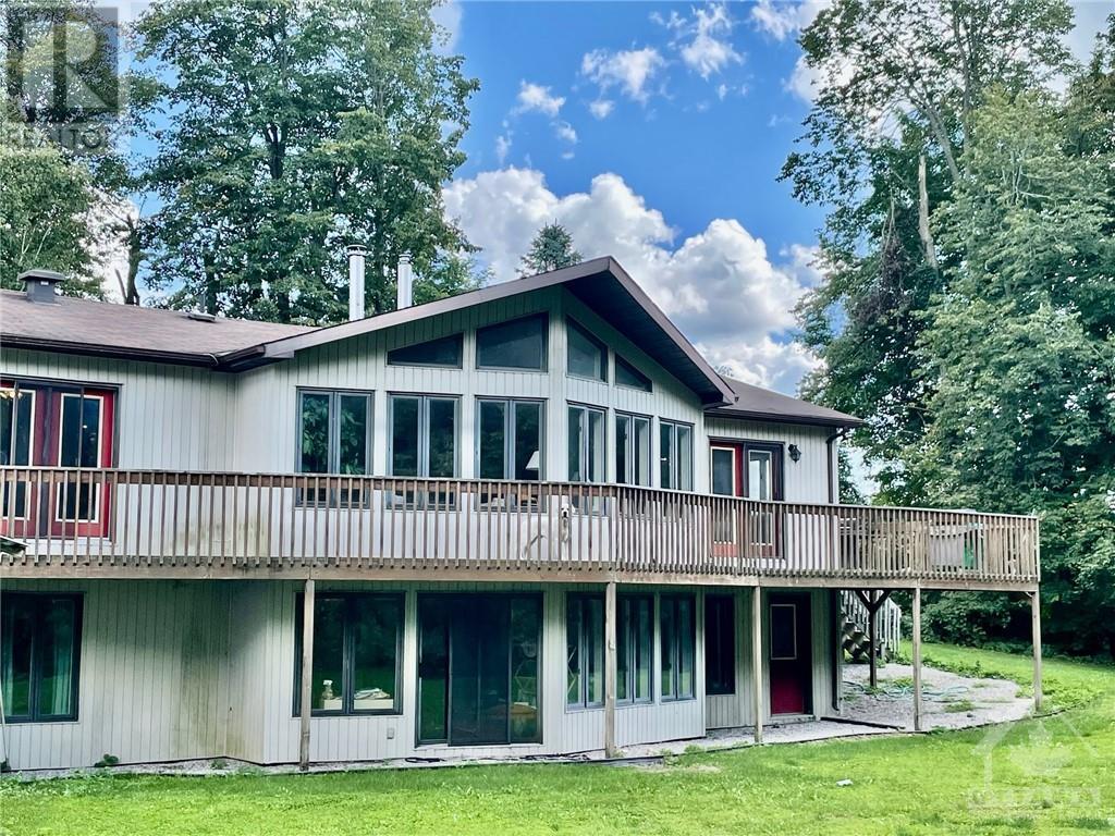 Listing 1283594 - Large Photo # 1