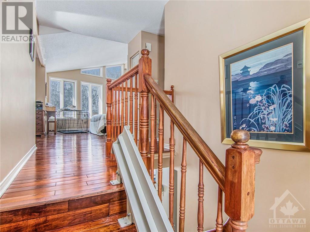Listing 1283594 - Large Photo # 17