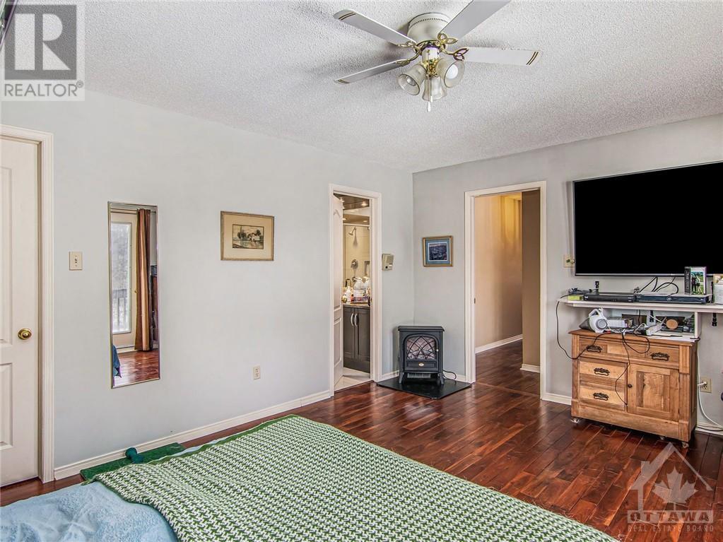 Listing 1283594 - Large Photo # 12