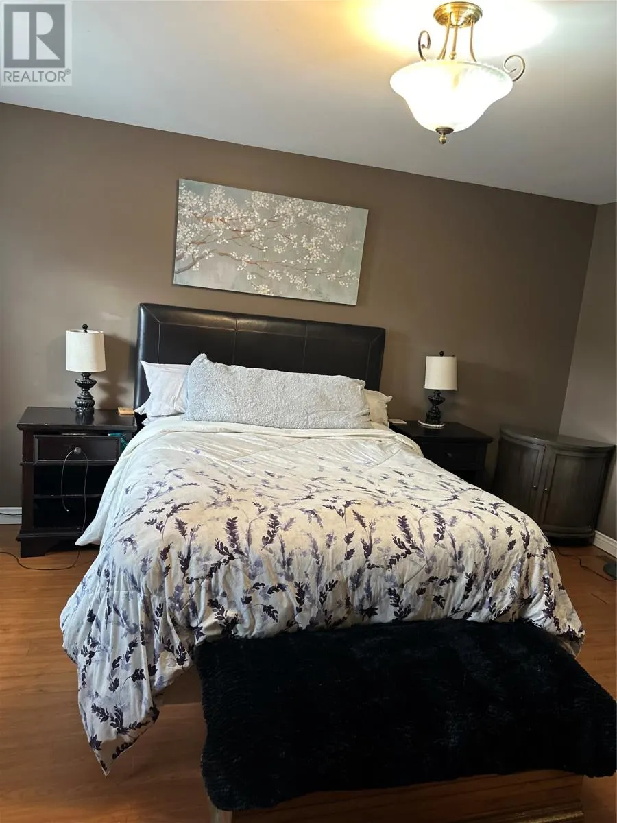 45 Forest Road
