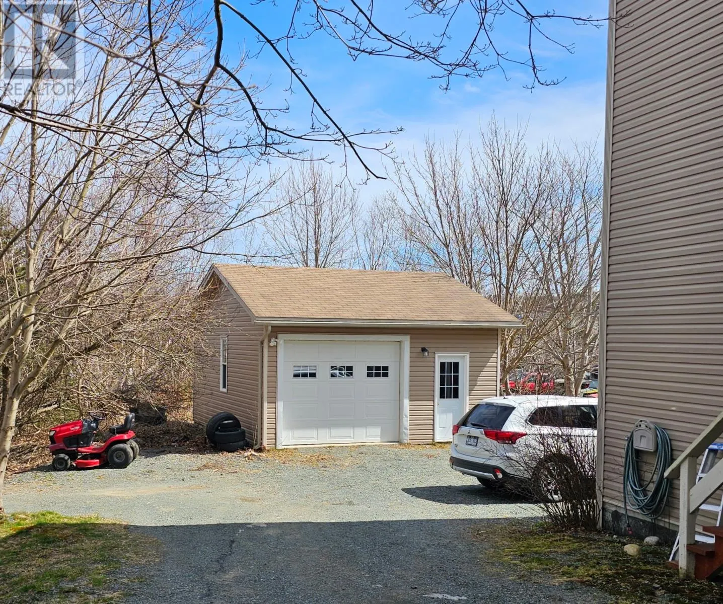 45 Forest Road