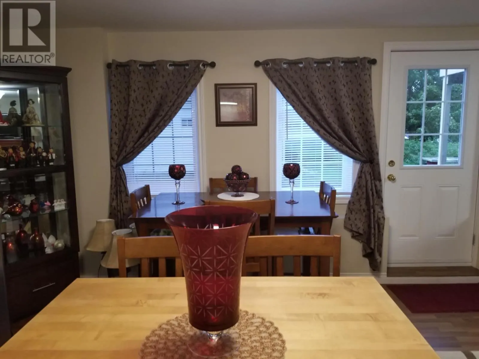 45 Forest Road