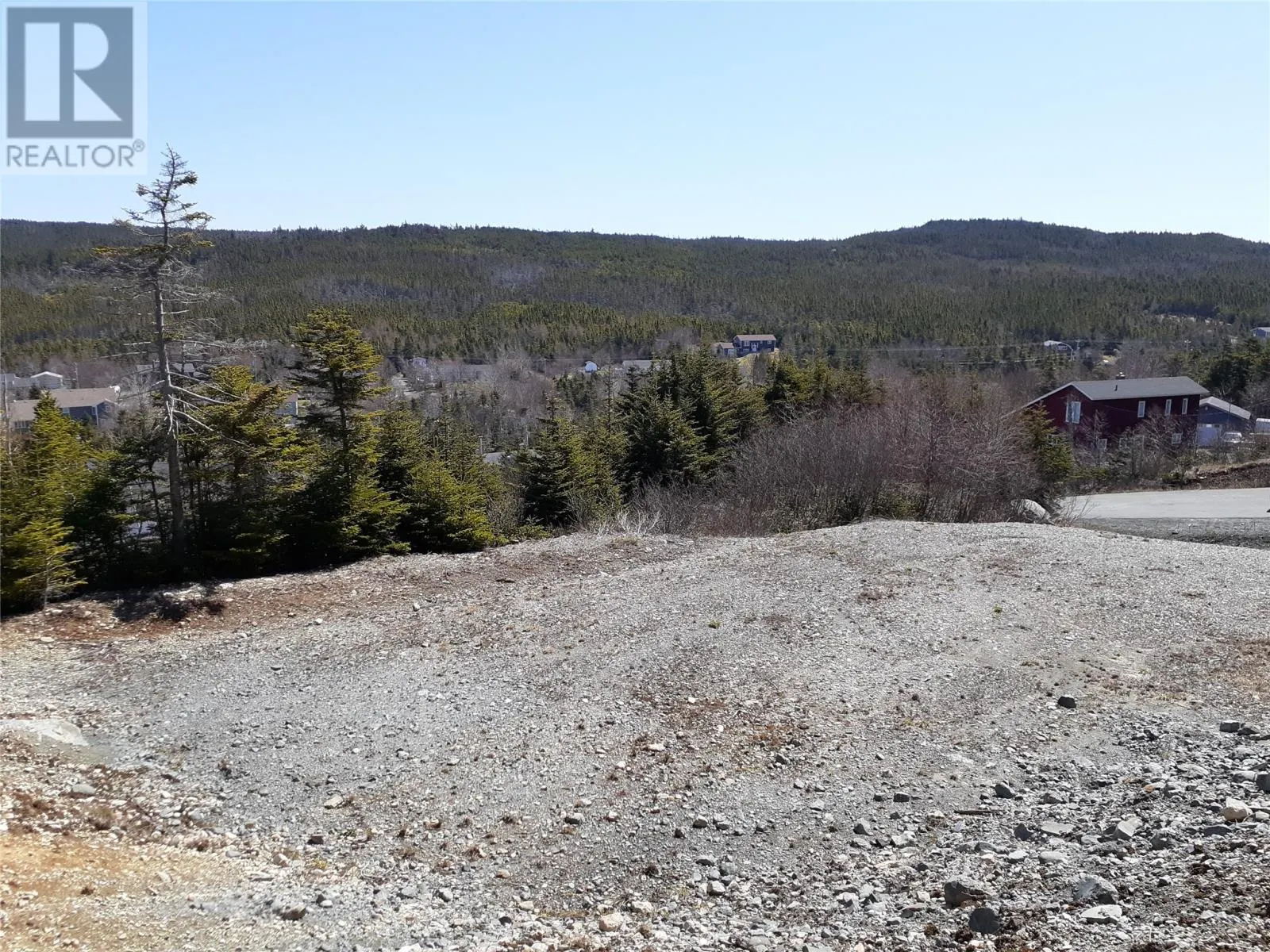 8 Bayview Heights