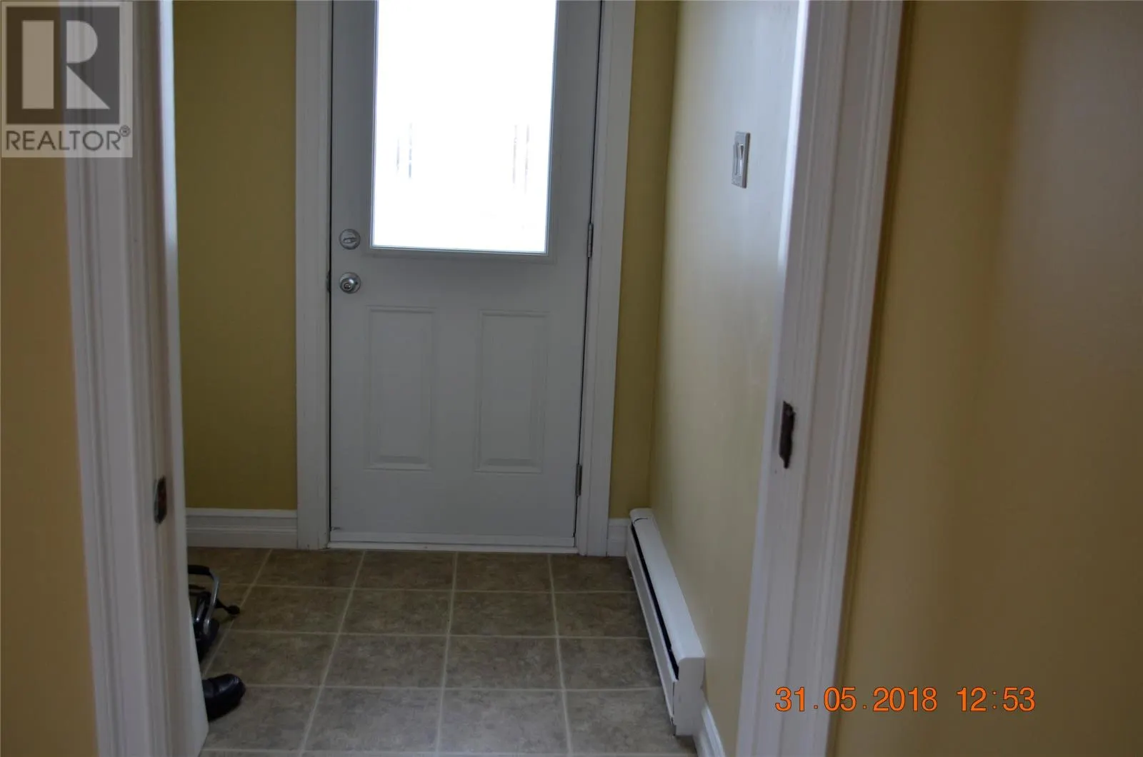 8 GRENFELL Avenue