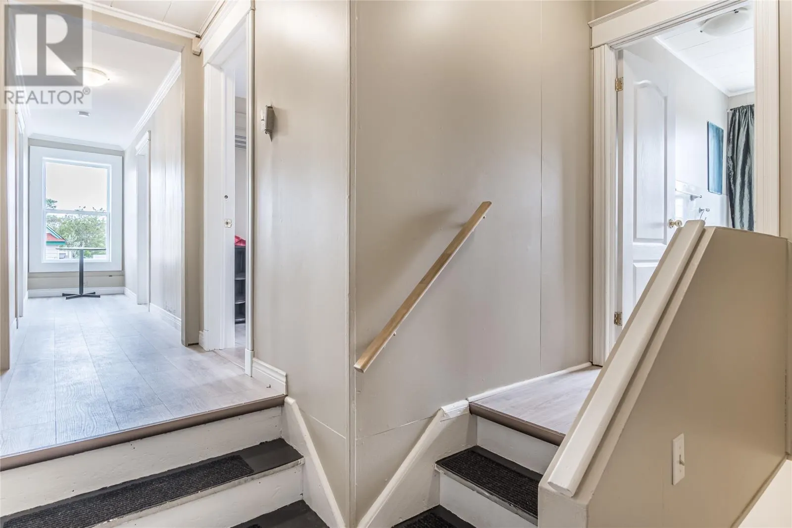 2 Lemarchant Road