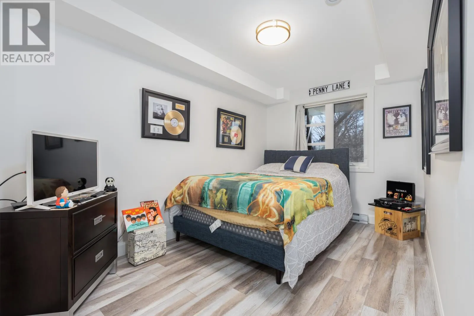 120 Bennett Avenue Unit#5, #5
