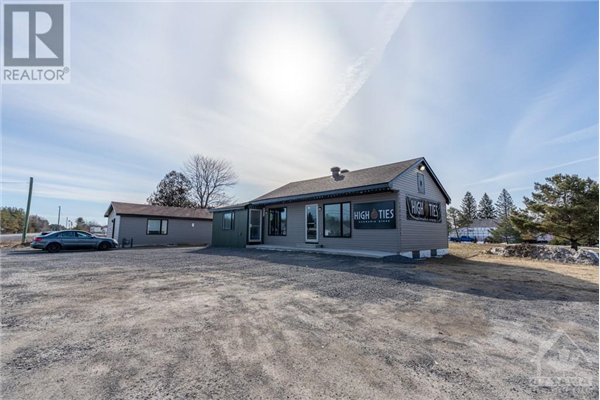 5785-5787 COUNTY RD 17 HIGHWAY, Plantagenet