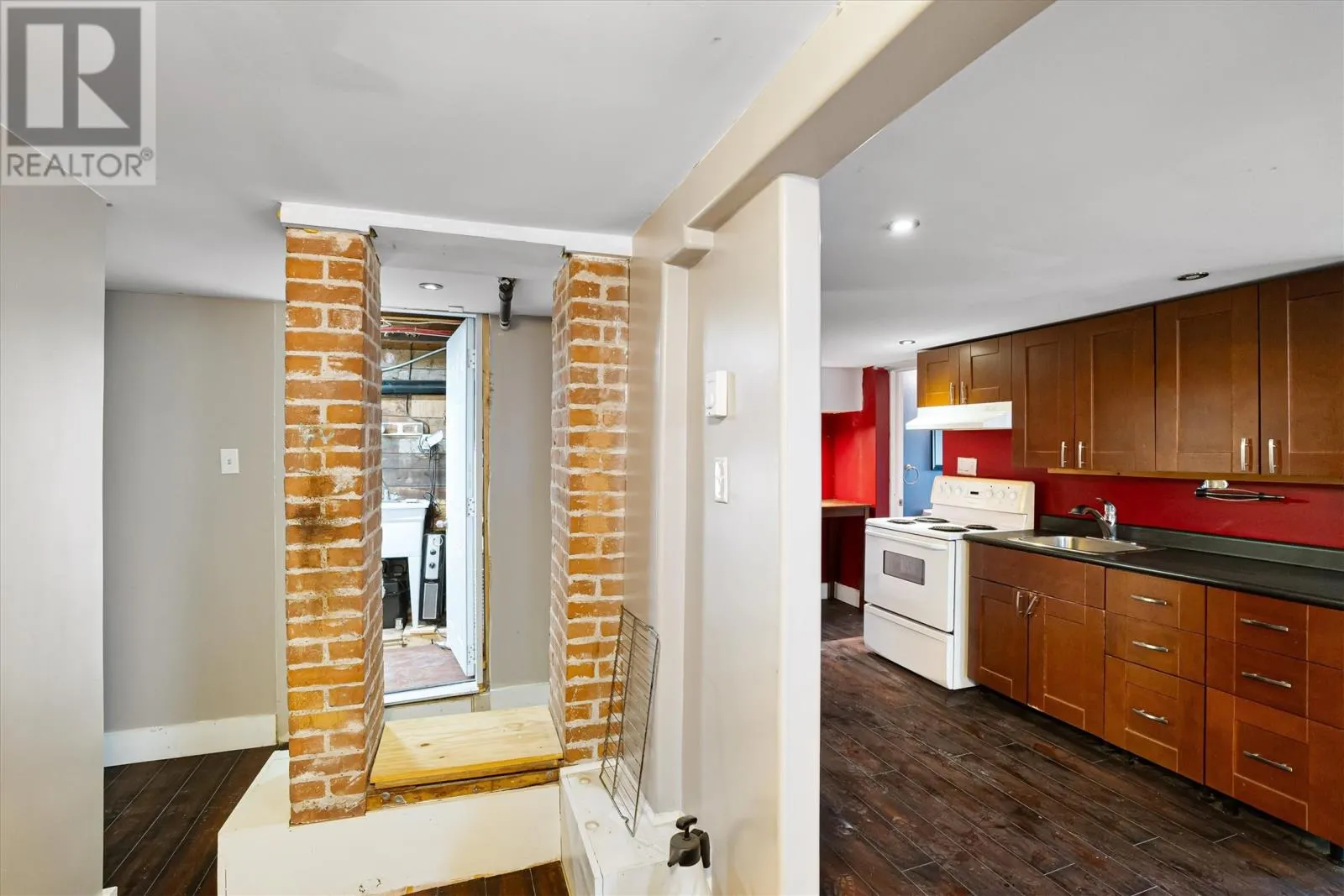 263 Lemarchant Road