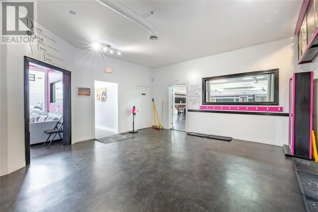 1187 Kenmount Road
