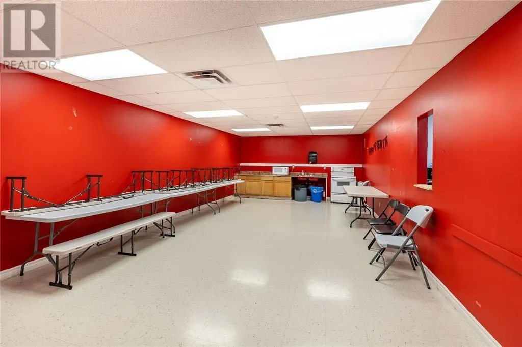 1187 Kenmount Road