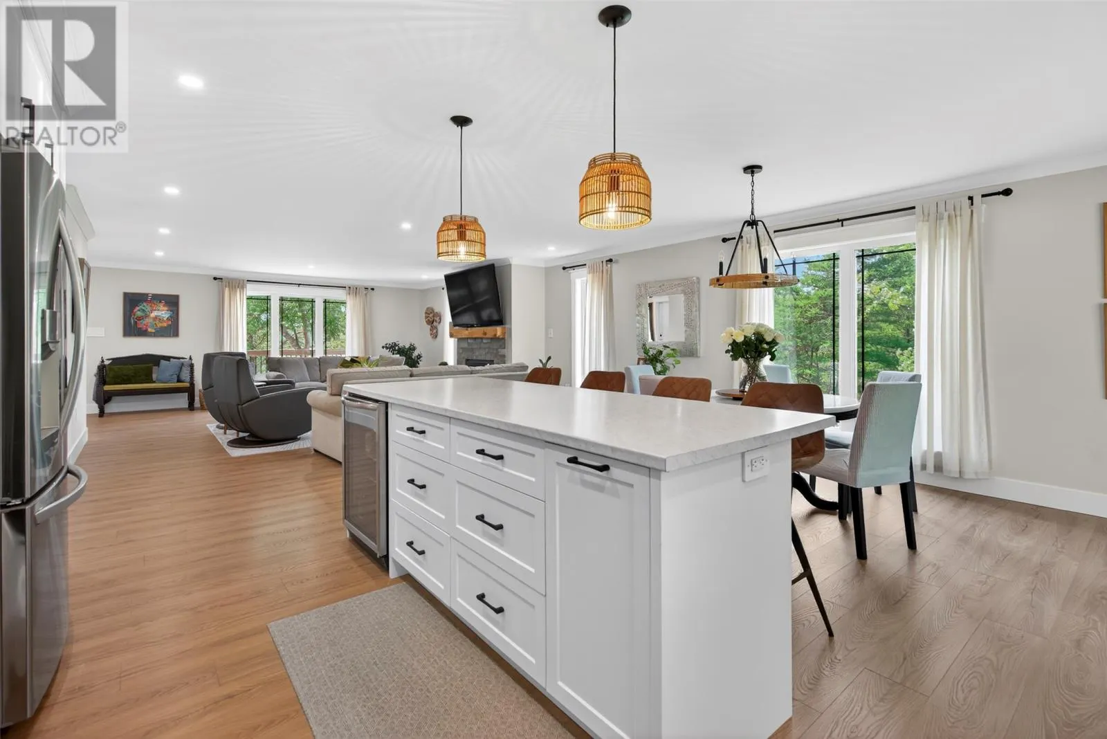 44 Bond Road