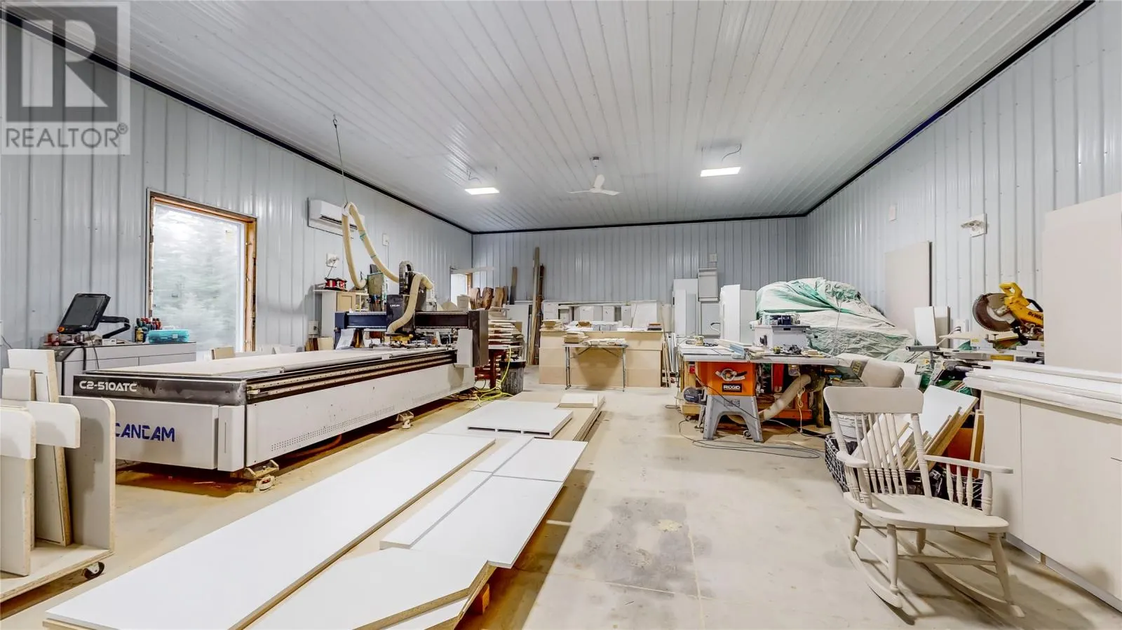 235 Pouch Cove Highway