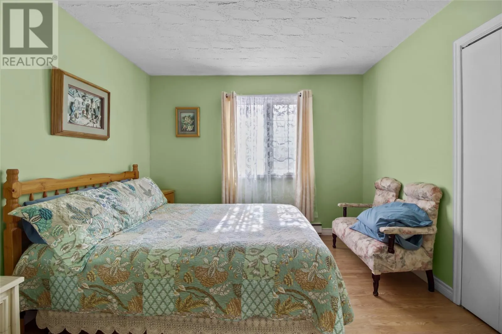 592 Main Road