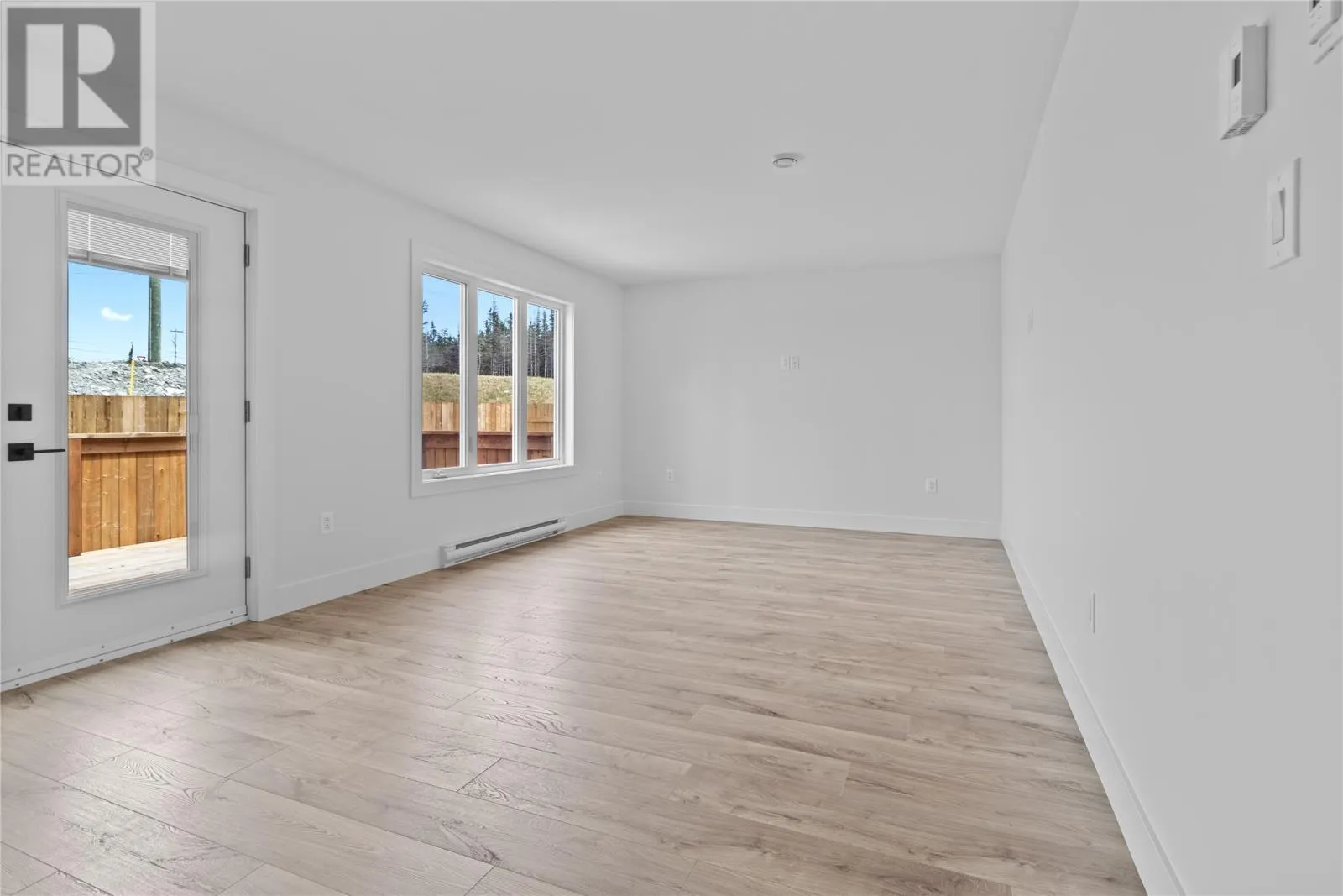 7 Fencer Place