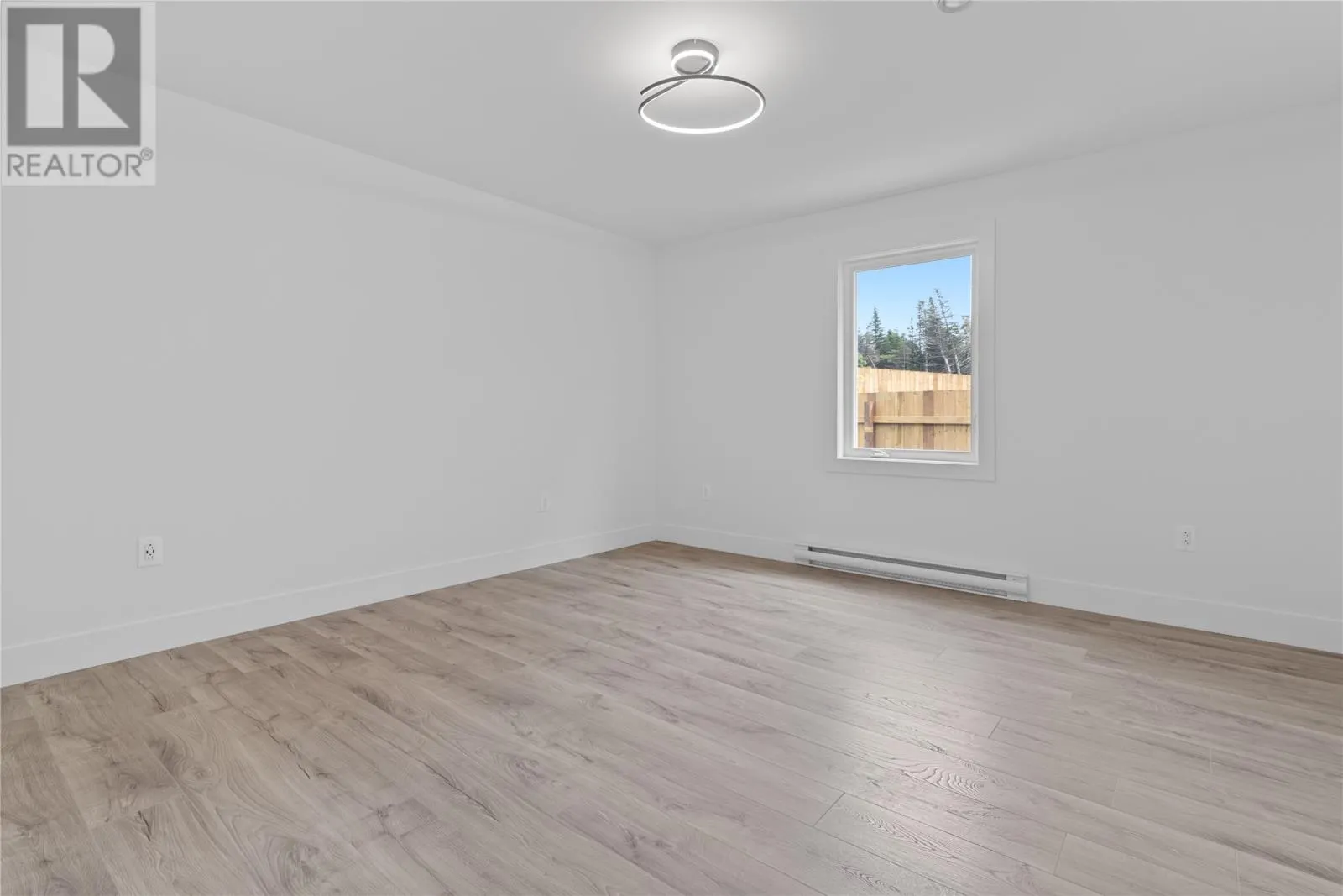 7 Fencer Place