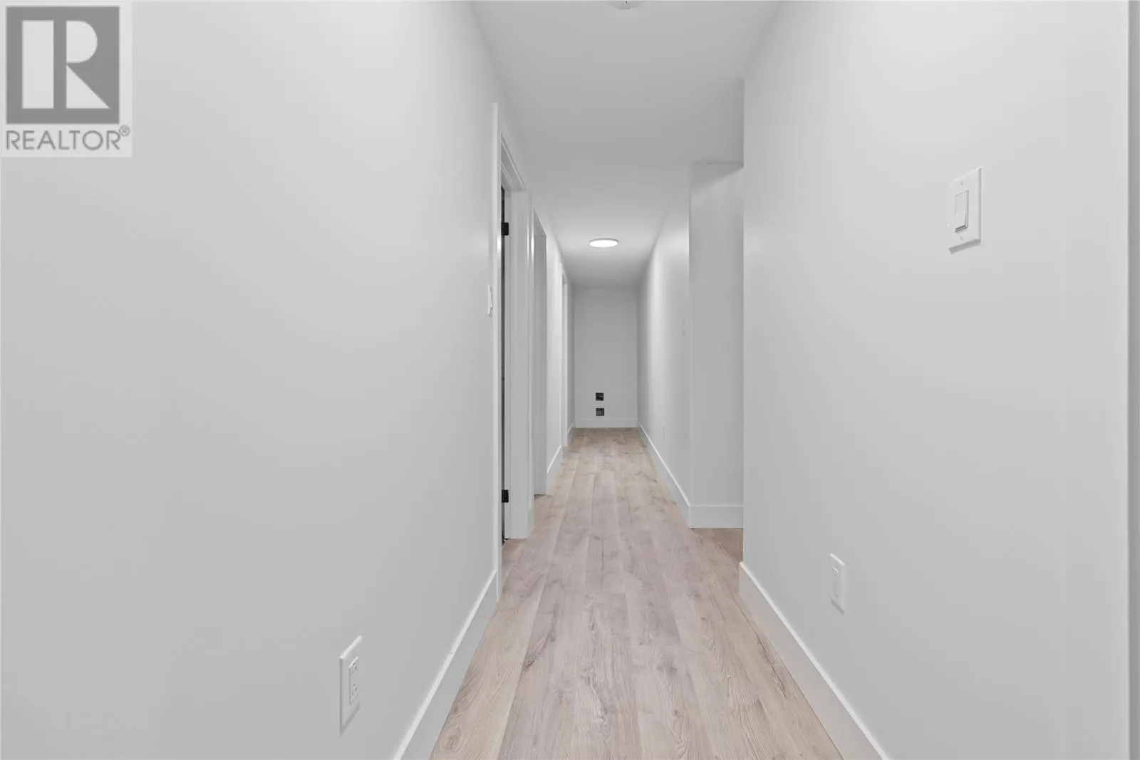 7 Fencer Place