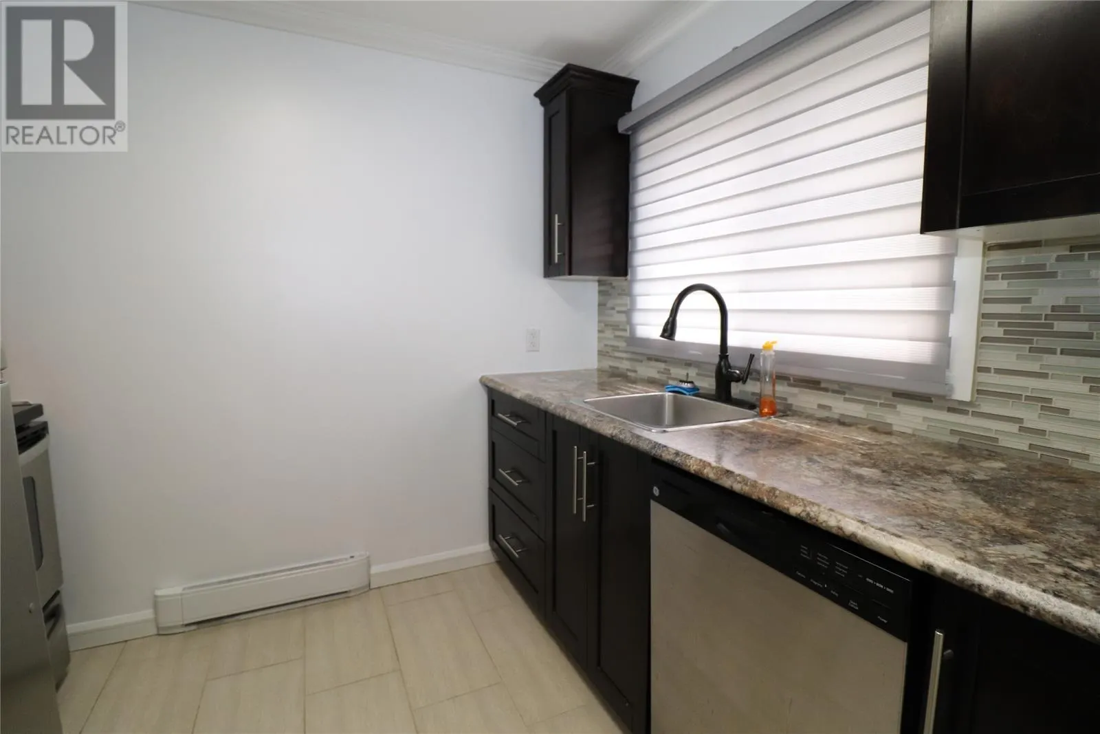 1543 Topsail Road Unit#9, #9