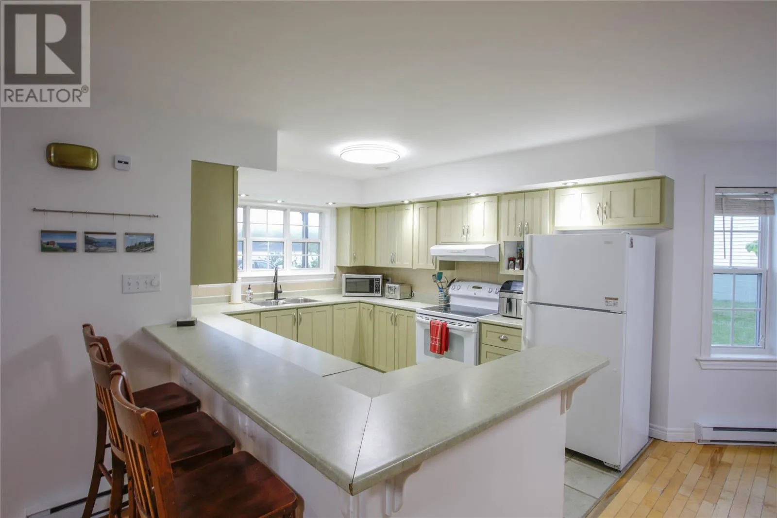 91 Water Street E