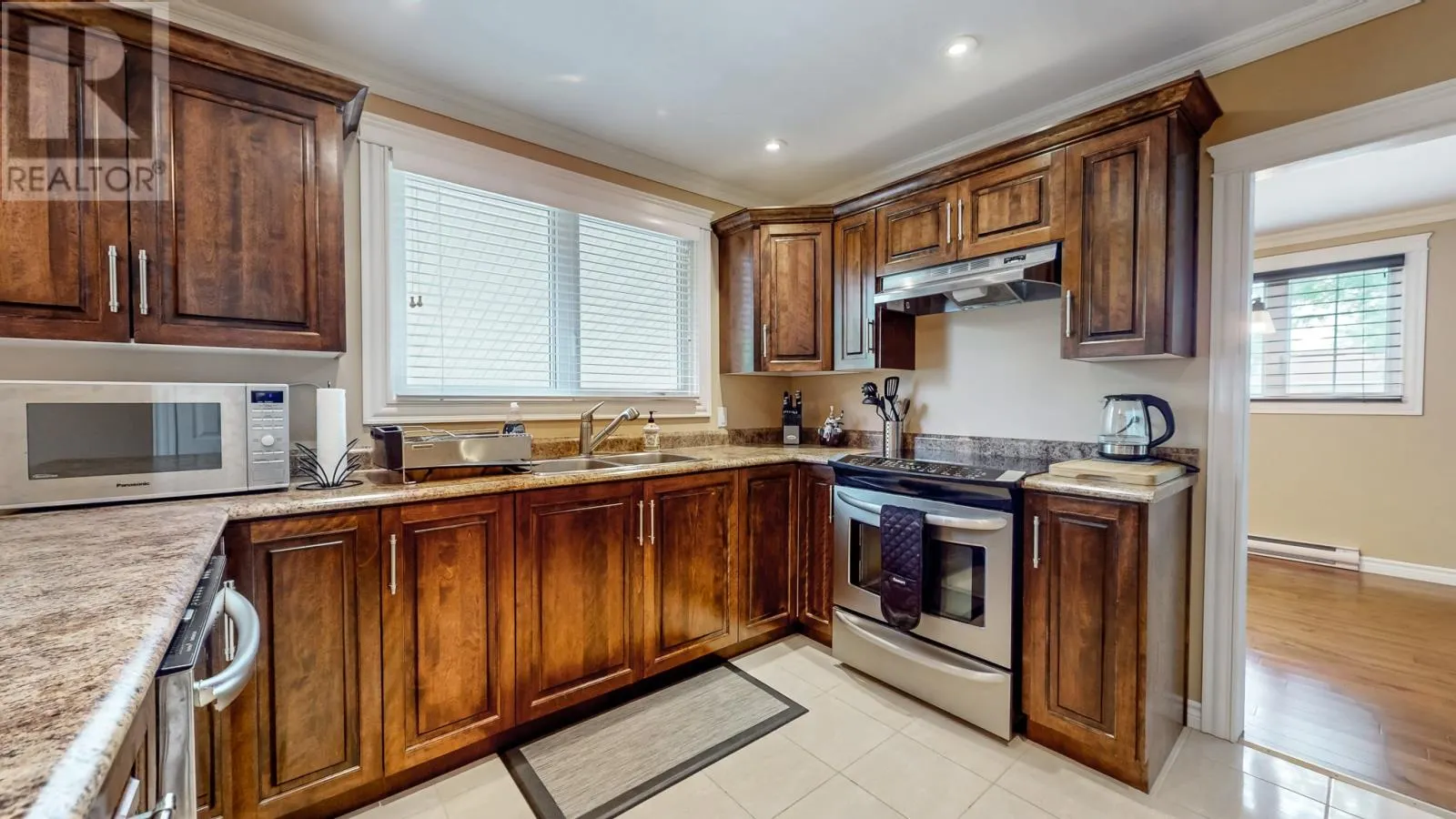 17 Eastmeadows Avenue