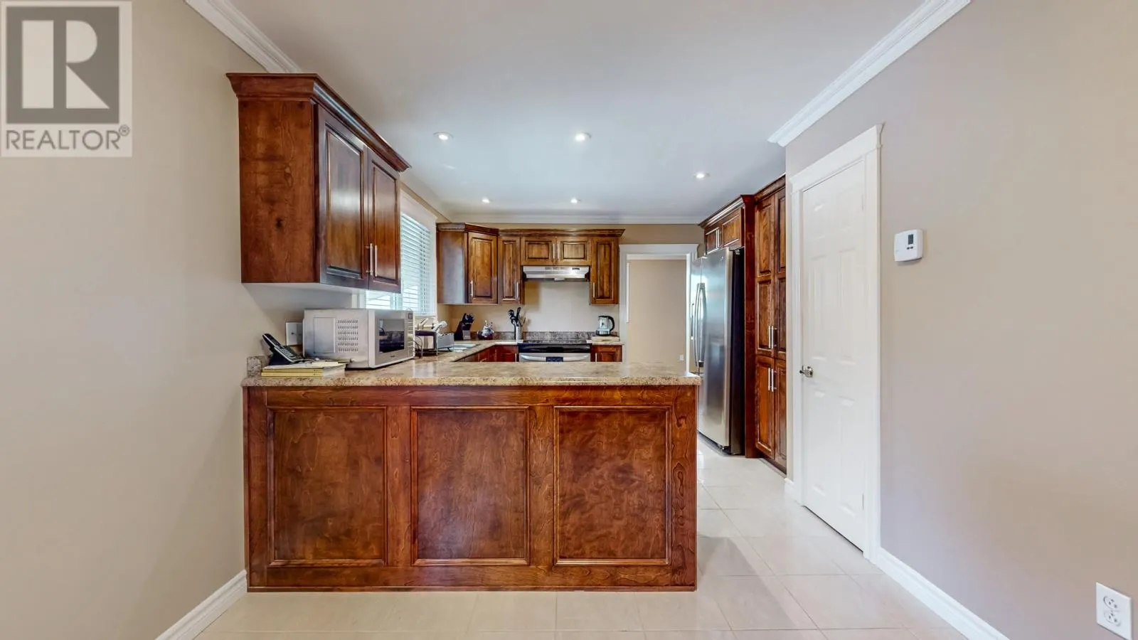 17 Eastmeadows Avenue