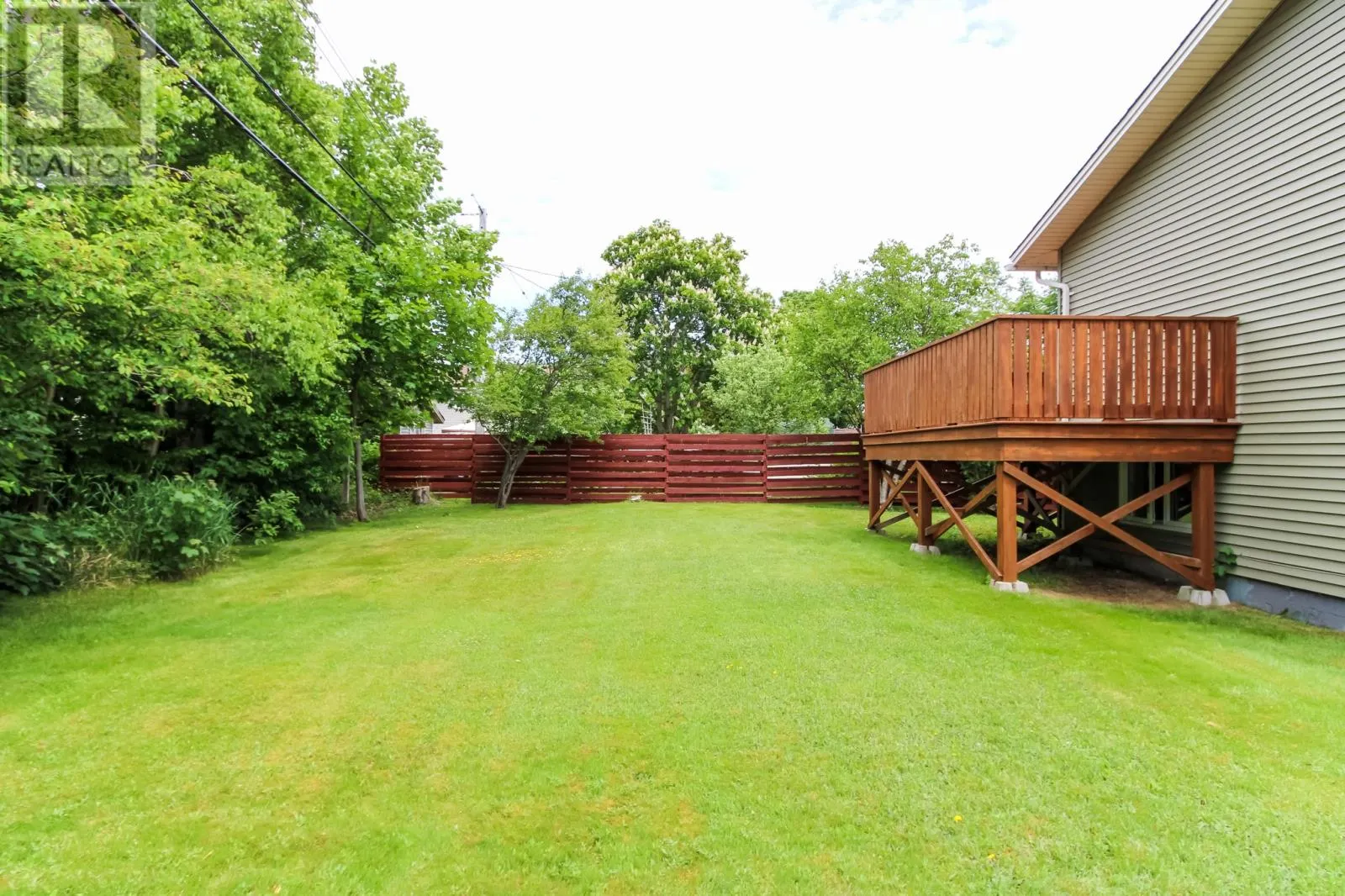 17 Eastmeadows Avenue