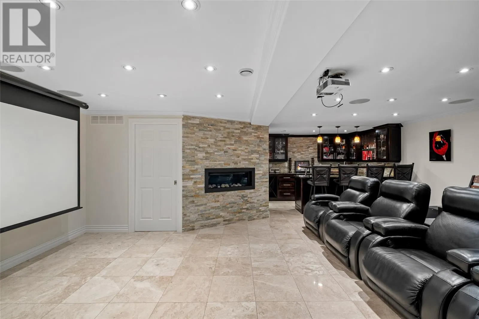 41 Pinehill Place