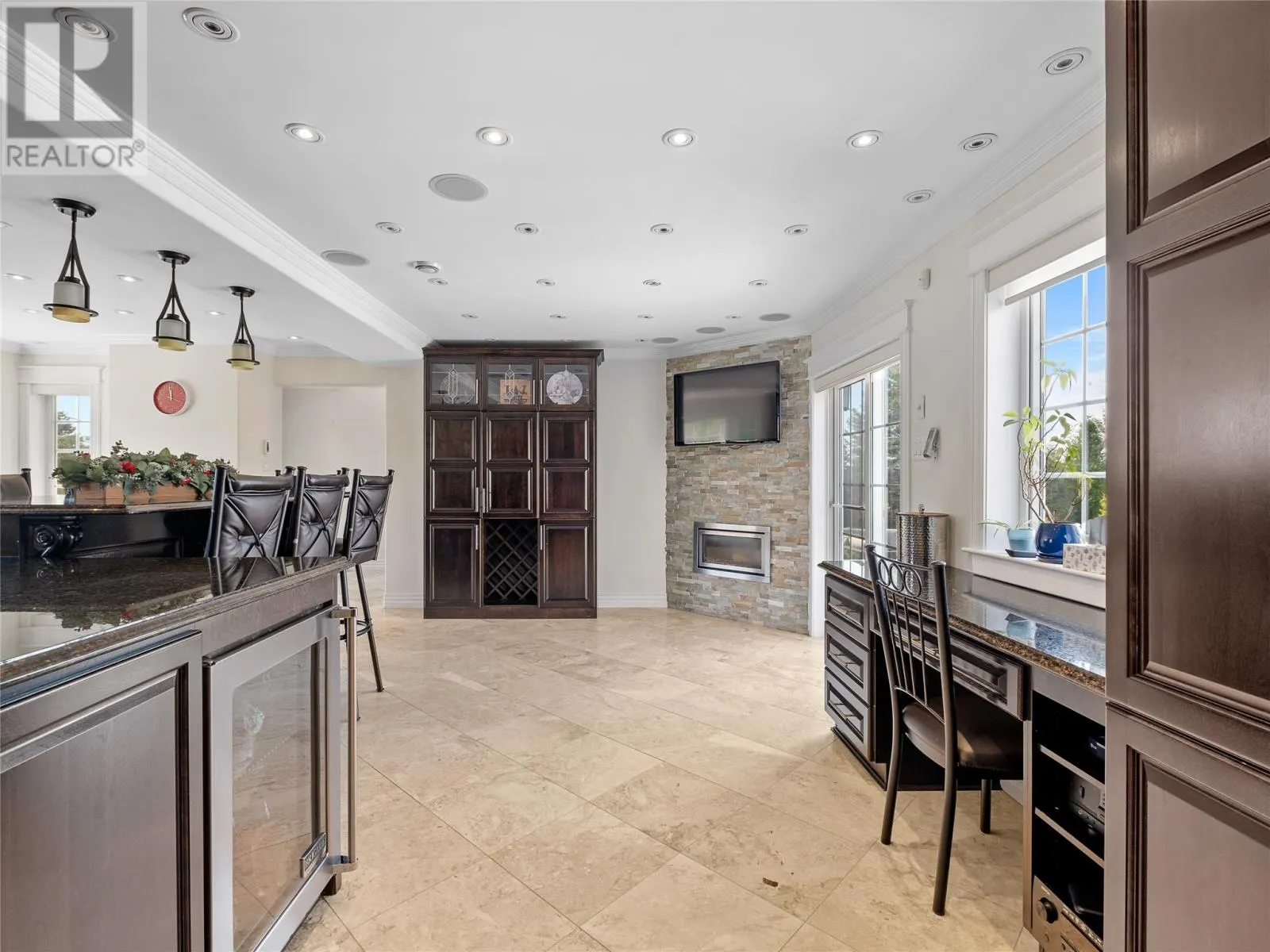 41 Pinehill Place