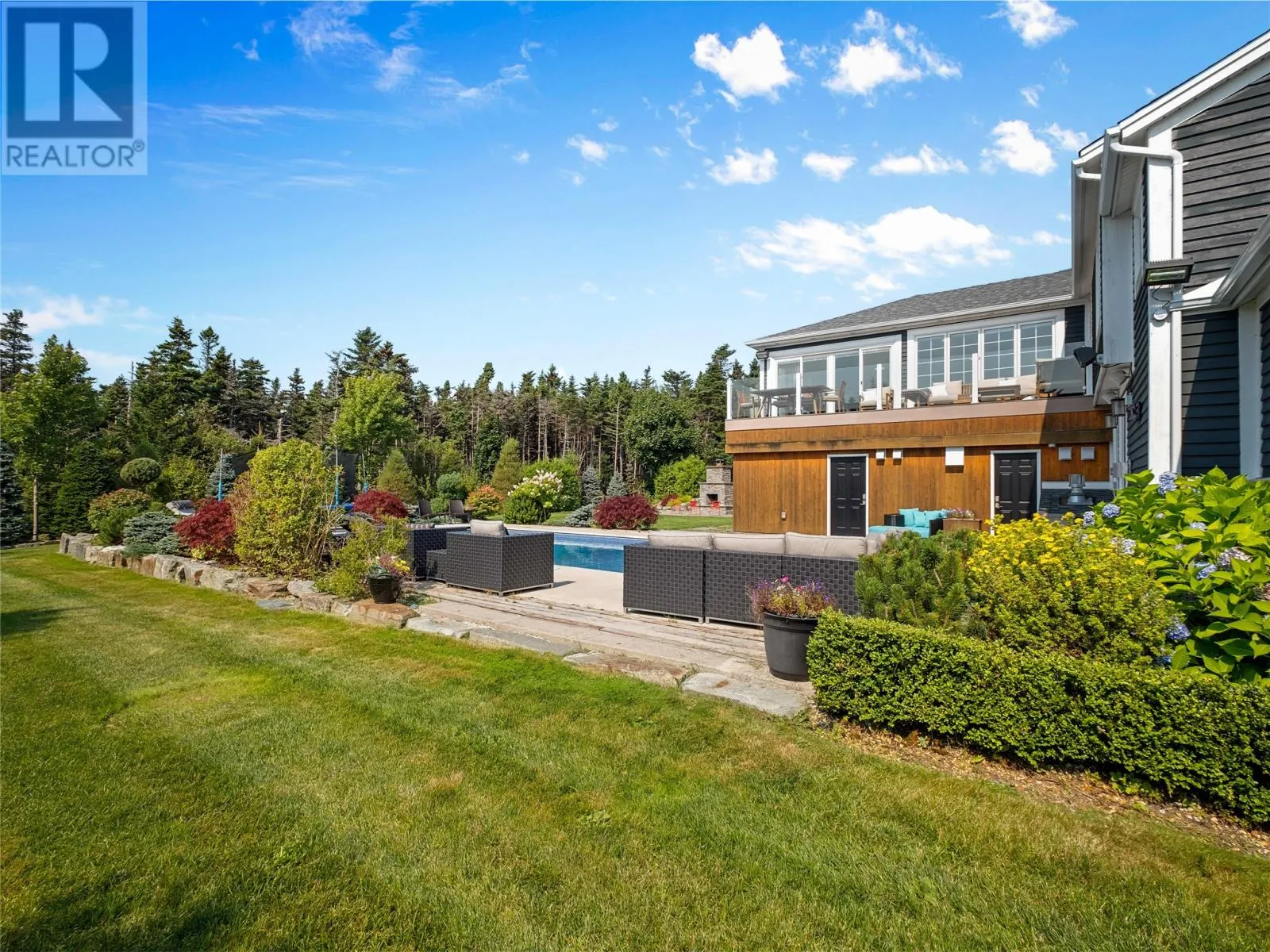 41 Pinehill Place