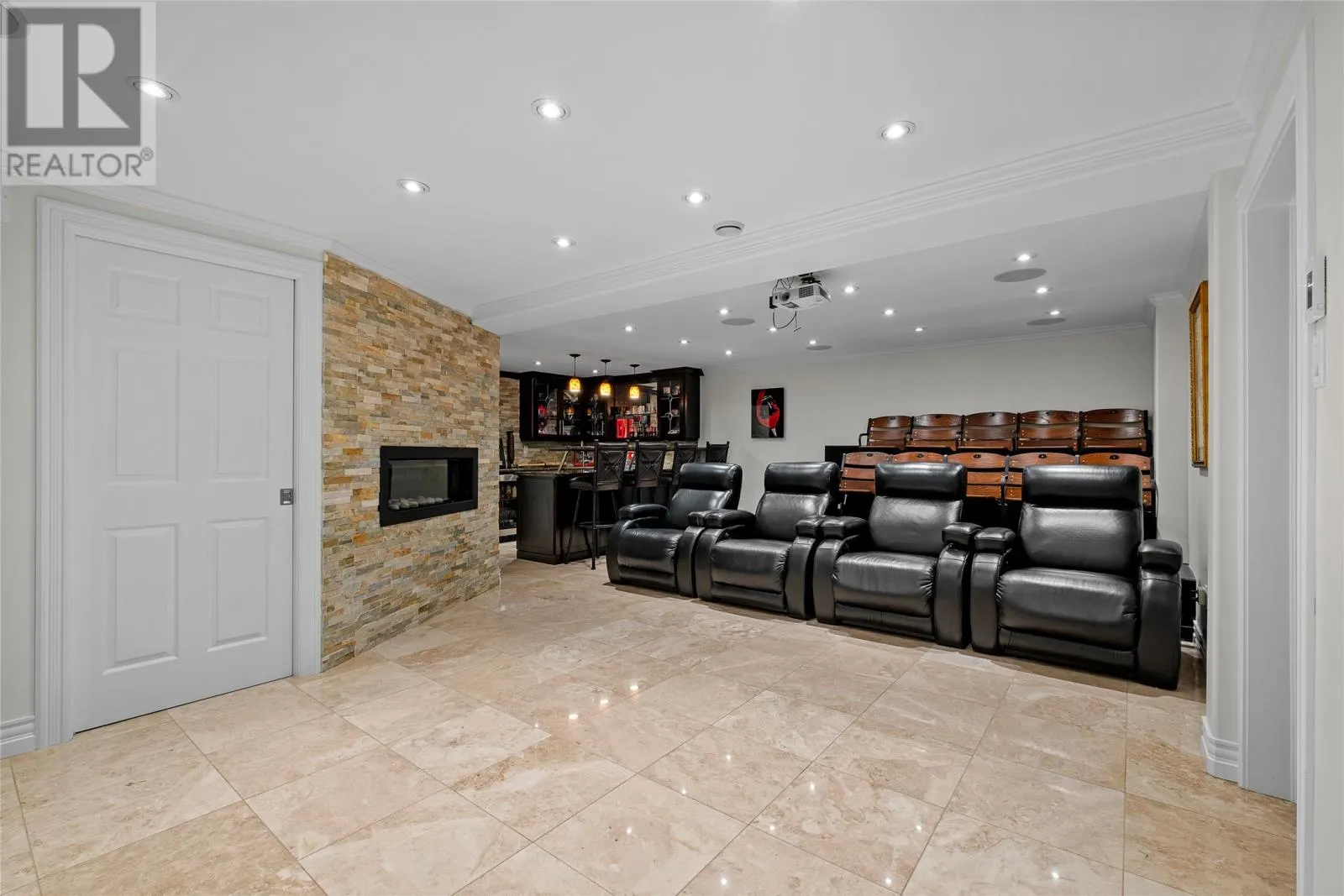 41 Pinehill Place
