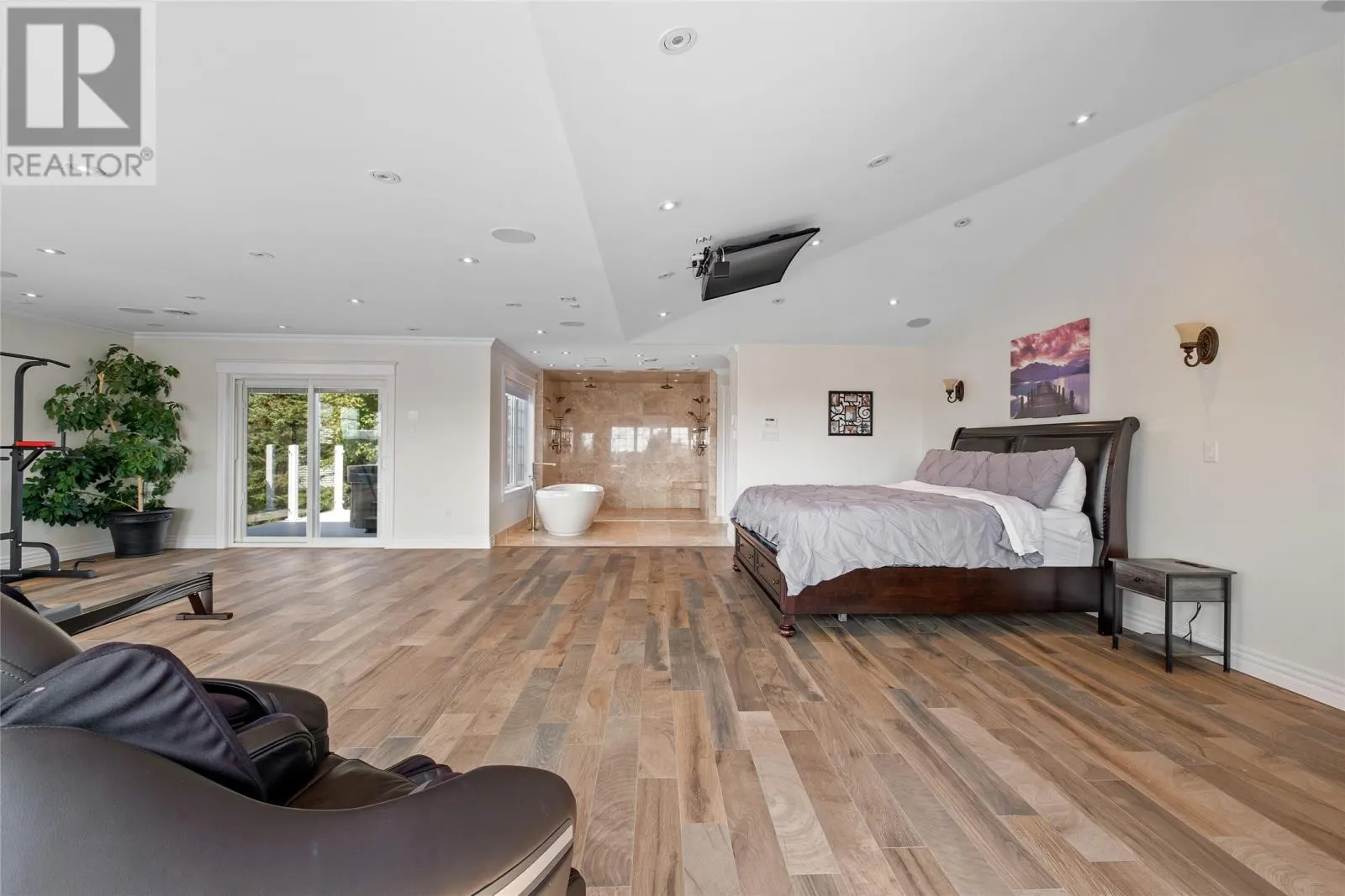 41 Pinehill Place