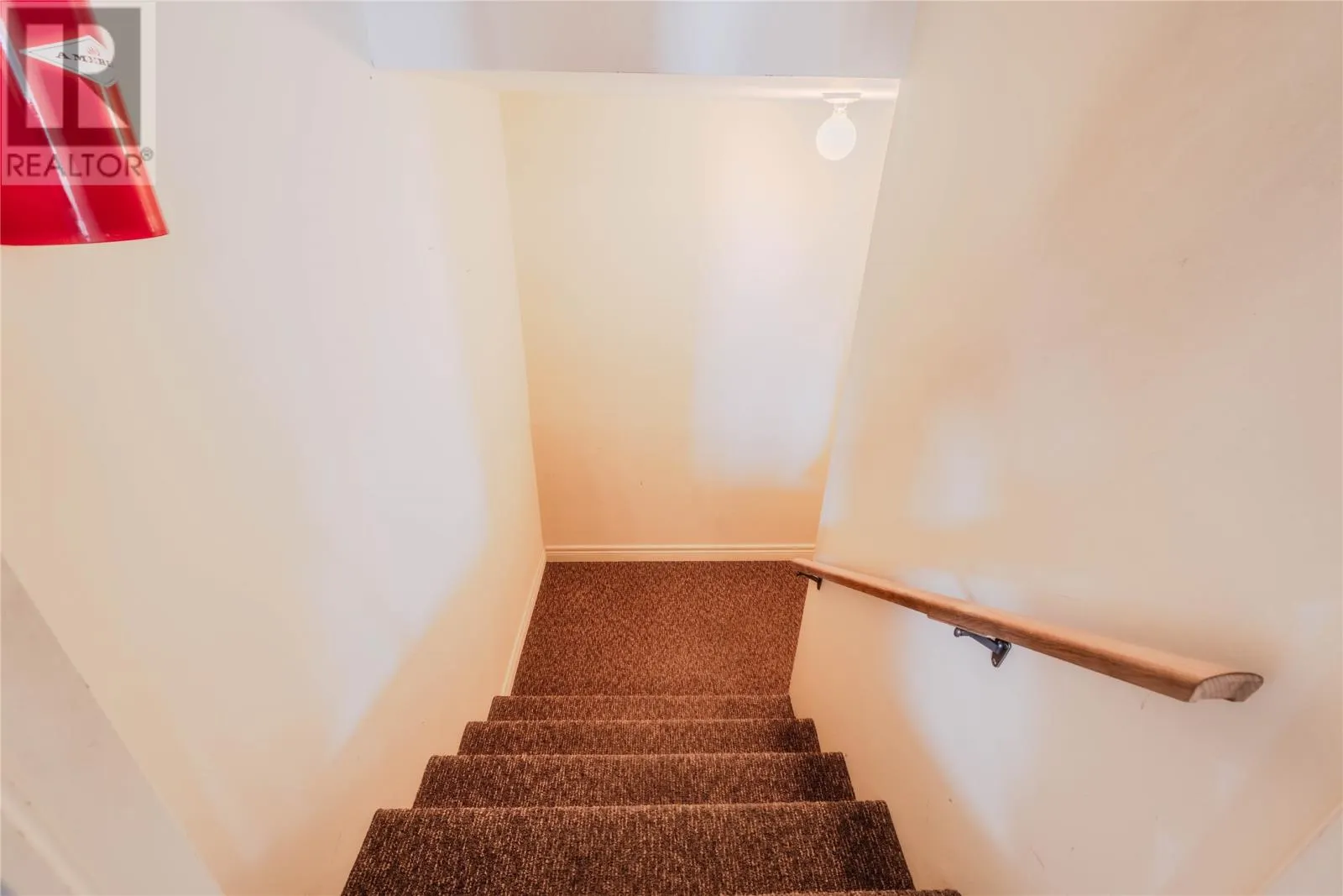 28 Dorans Lane