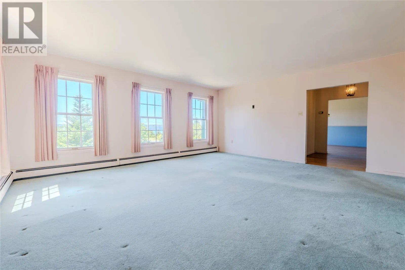 28 Dorans Lane