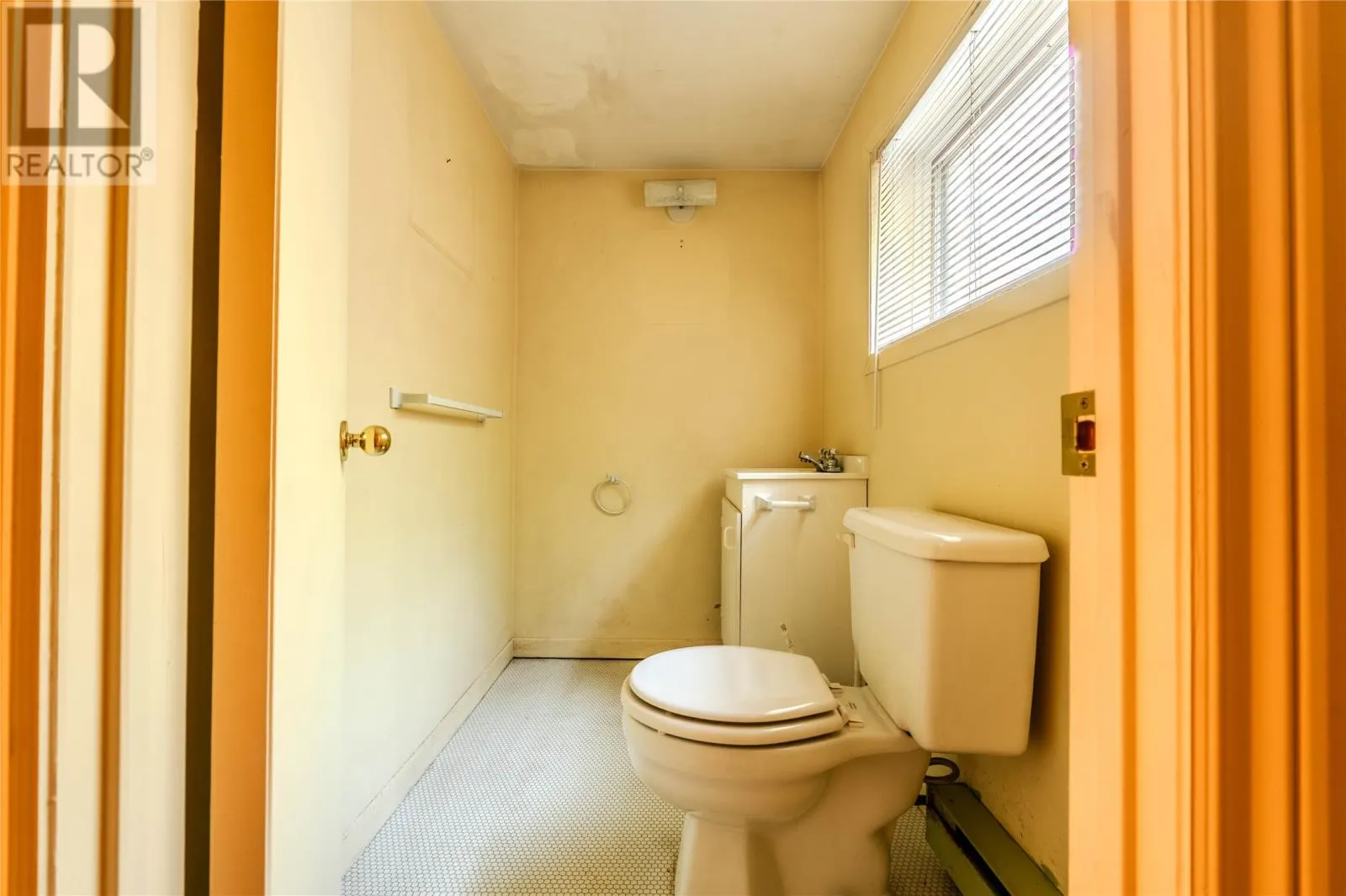 28 Dorans Lane