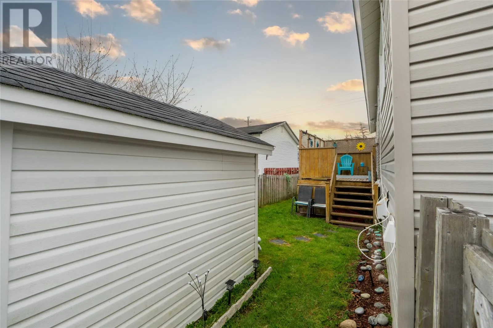 2 Pleasant Avenue