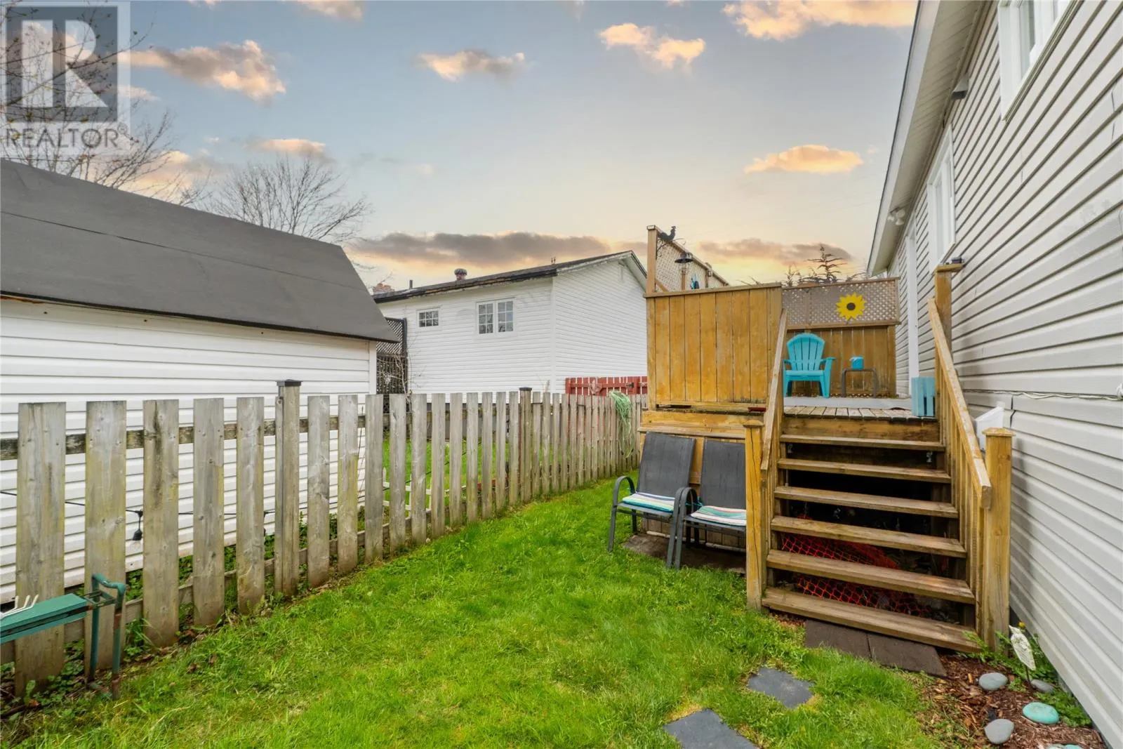 2 Pleasant Avenue