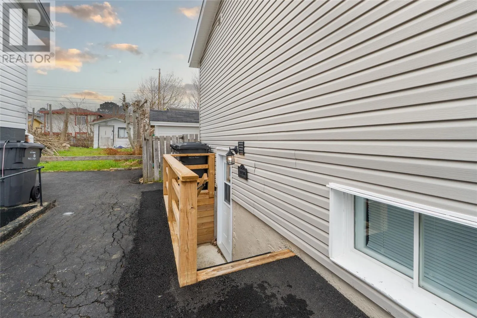 2 Pleasant Avenue