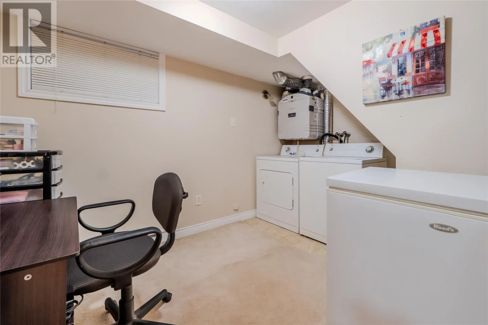 2 Pleasant Avenue