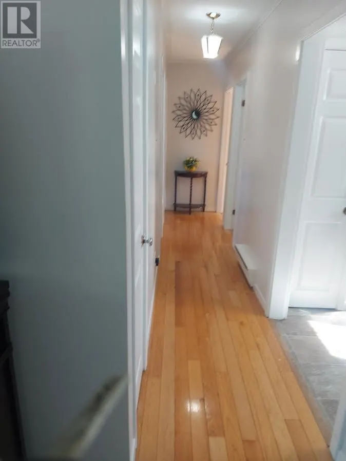 41 Swans Road