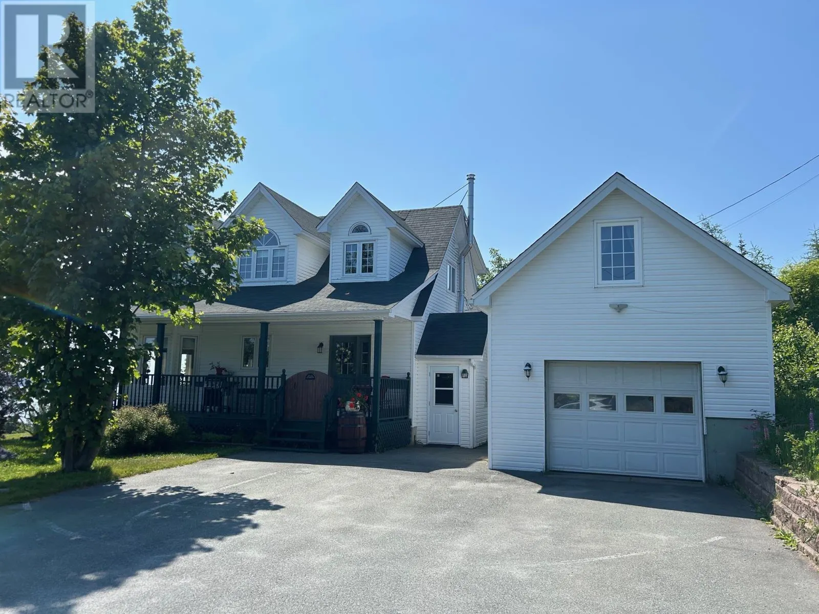 27 Williams Lane