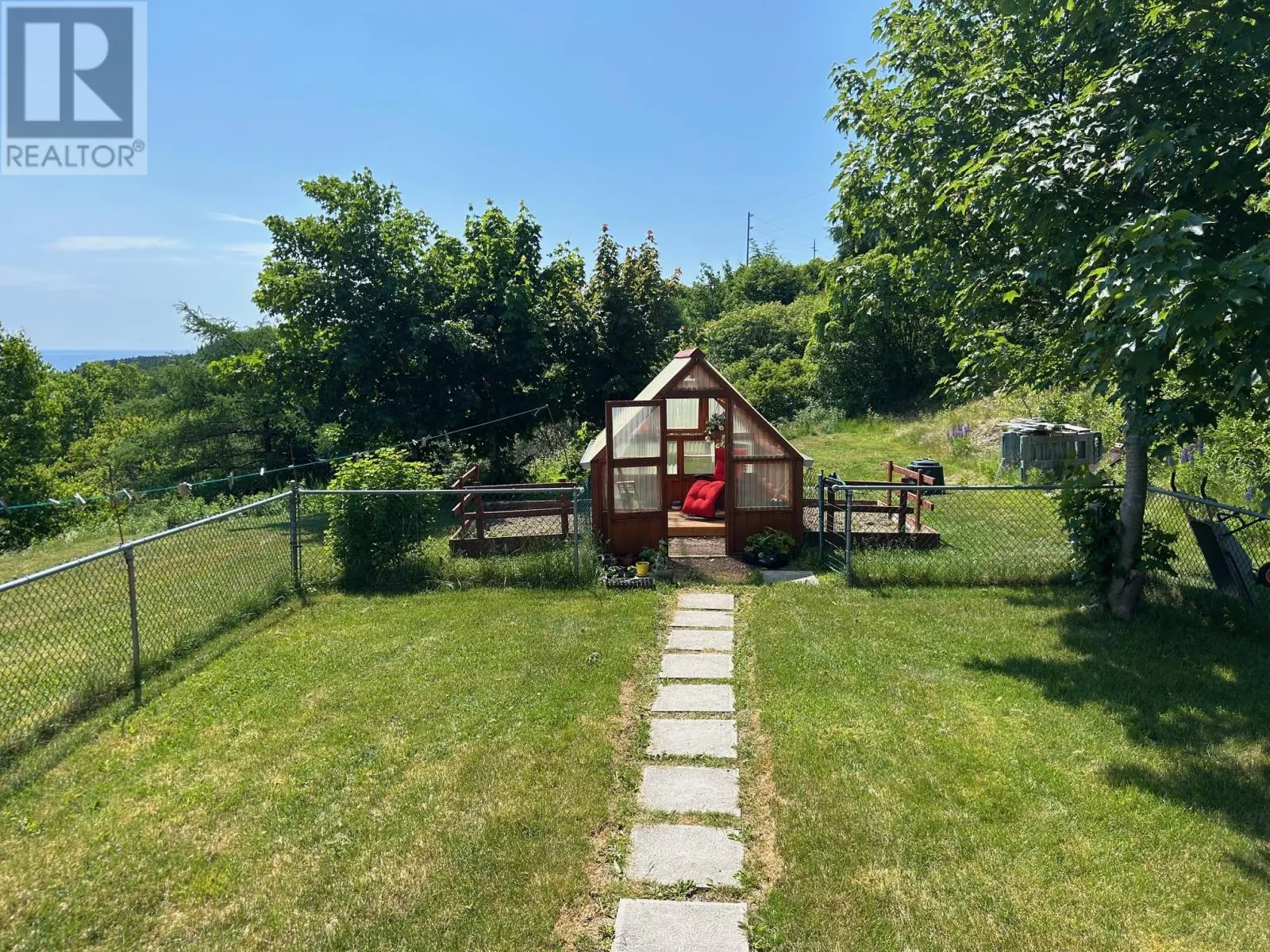 27 Williams Lane