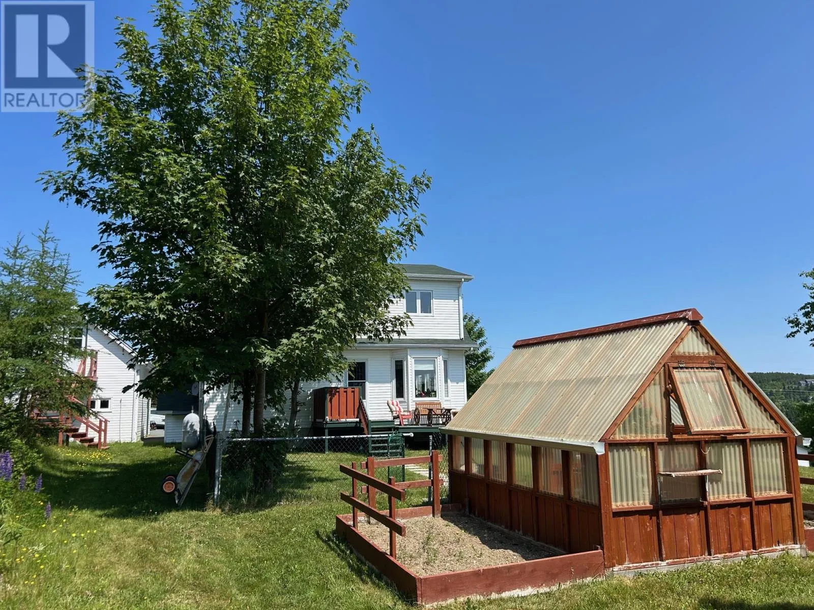 27 Williams Lane