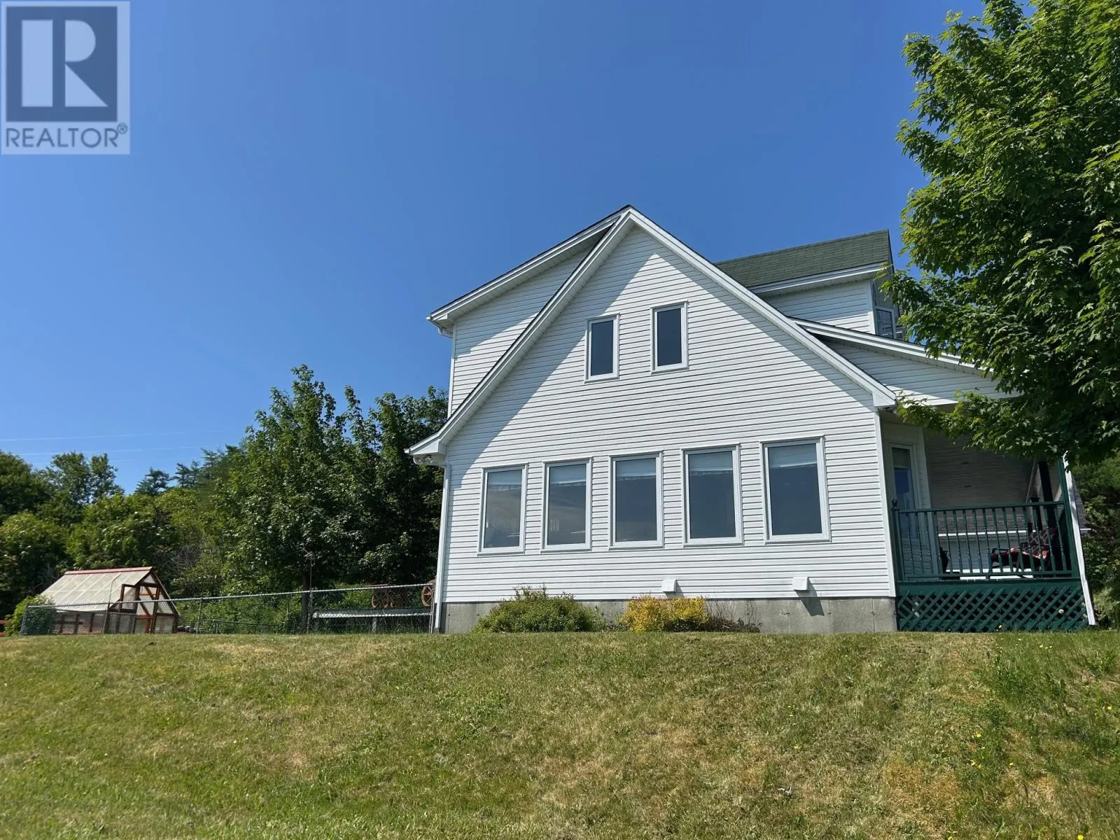 27 Williams Lane