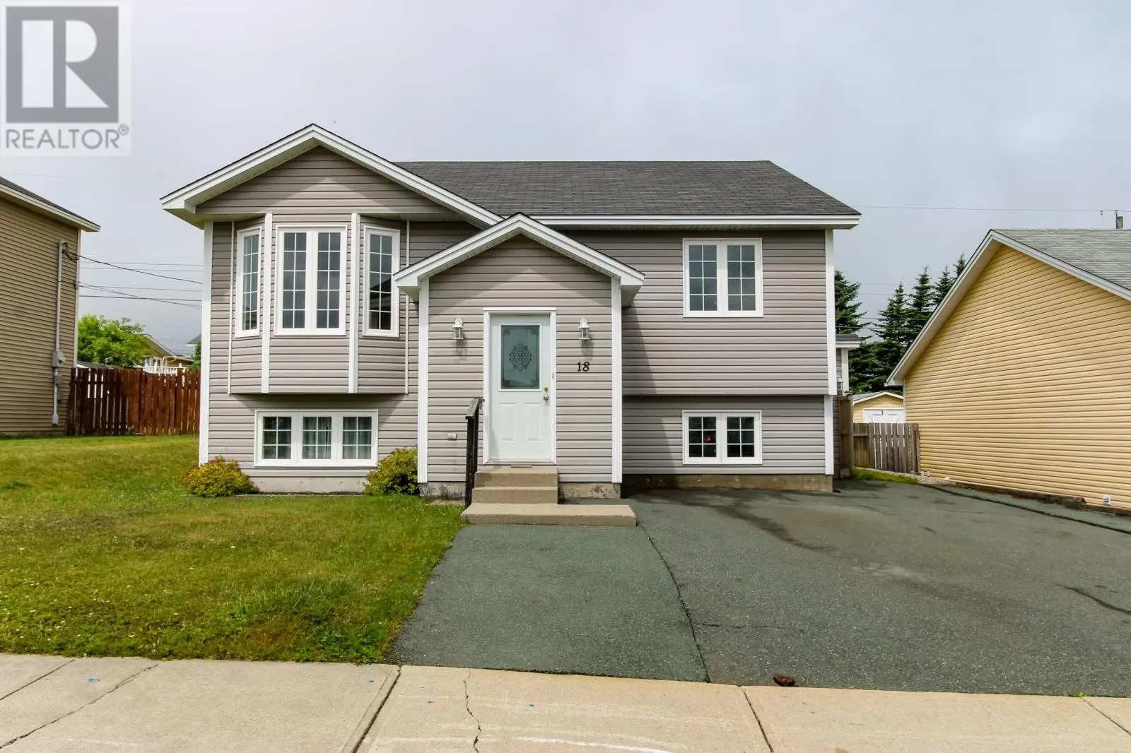 18 Cherokee Drive