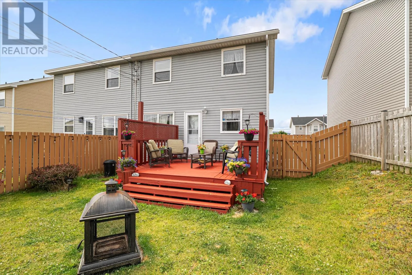5 MacLaren Place