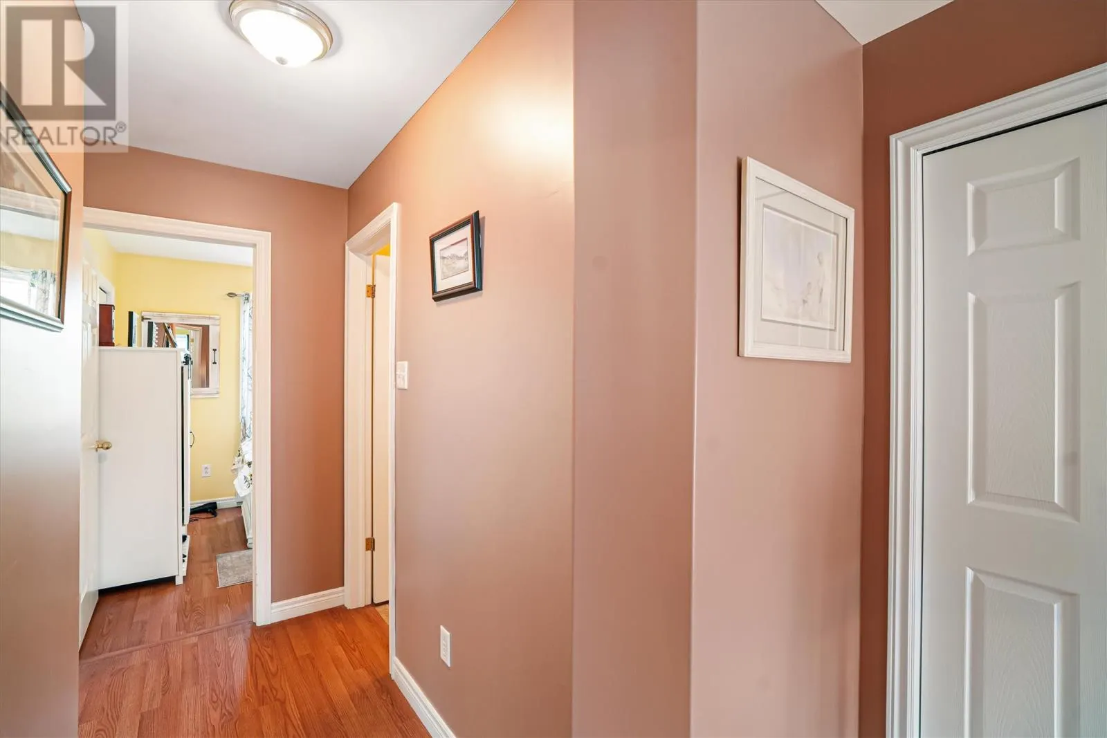 5 MacLaren Place
