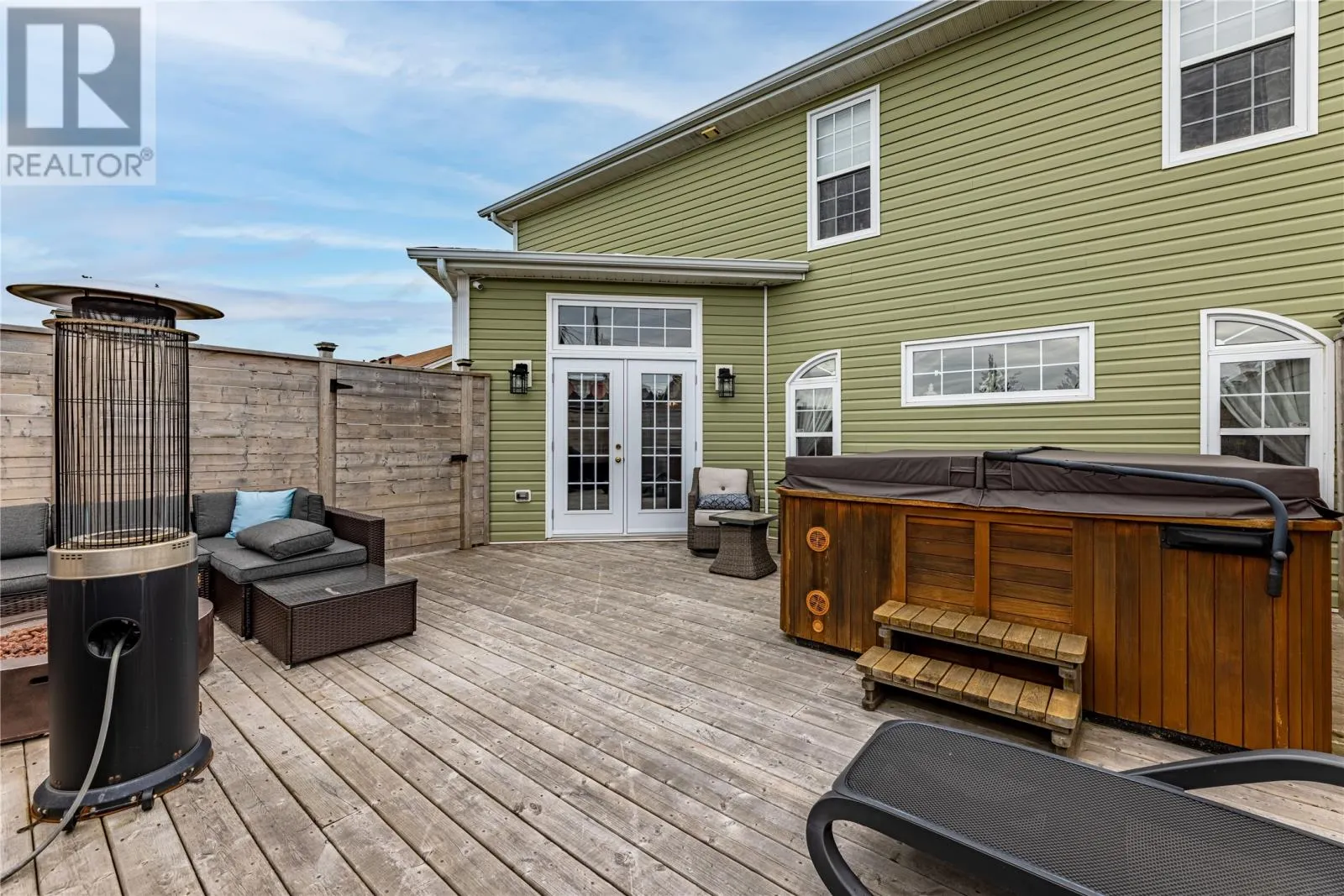 112 Canterbury Drive