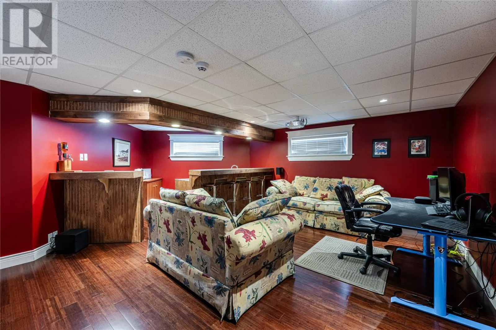 112 Canterbury Drive