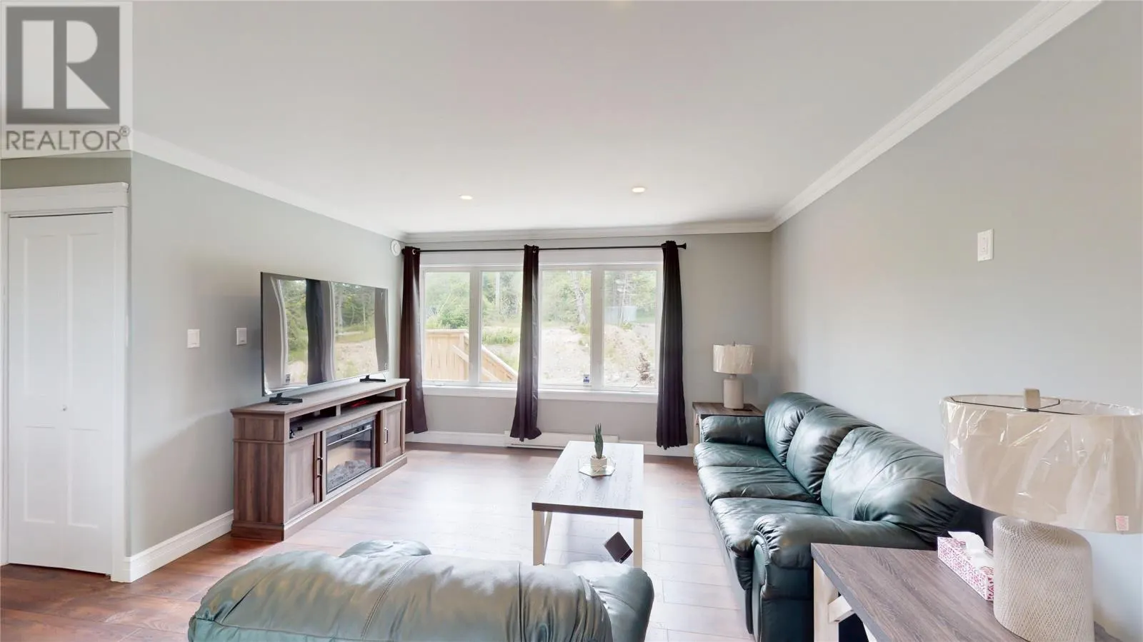 56 Mobile First Pond Road